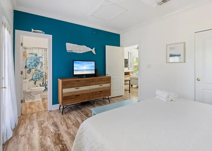 Apartment Tipsea Turtle 27cu By Pkrm Pensacola