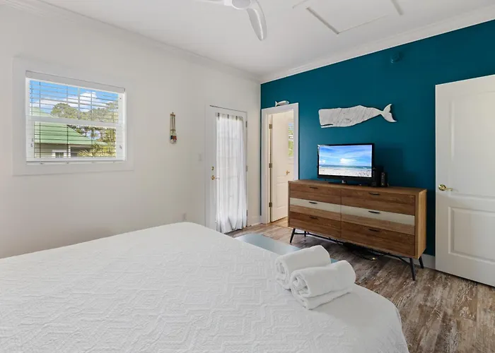 Apartment Tipsea Turtle 27cu By Pkrm